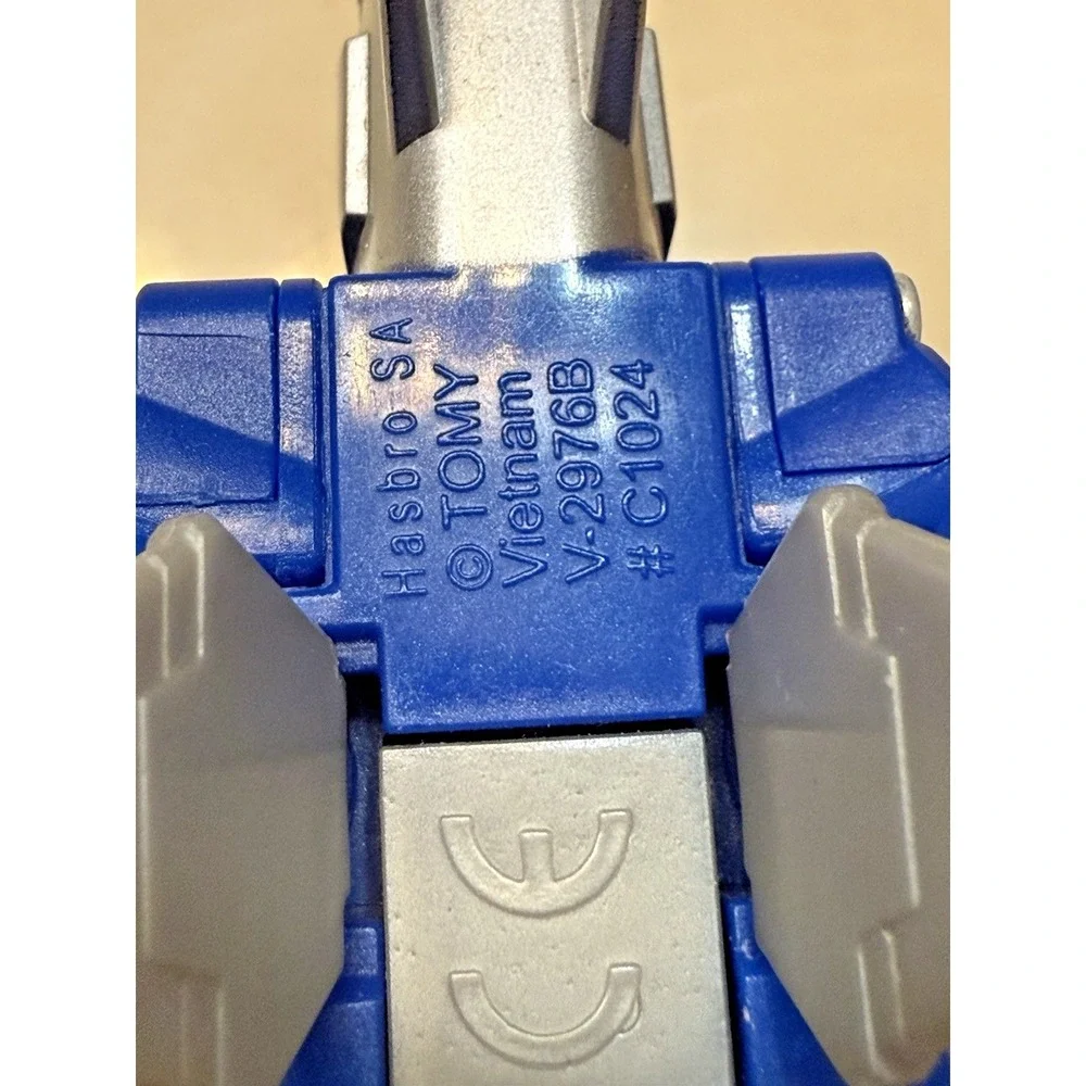 Transformers One Cog Changer Sentinel Prime / Playskool Chase the DIno Protector